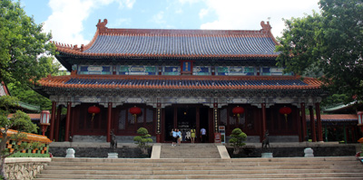 草莓视频污片家具福利