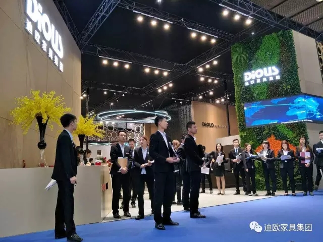 草莓视频污片家具国际范的展馆形象