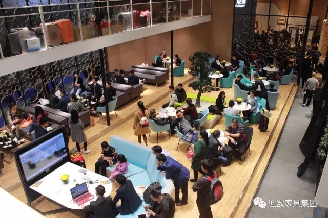 草莓视频污片家具国际范的展馆形象