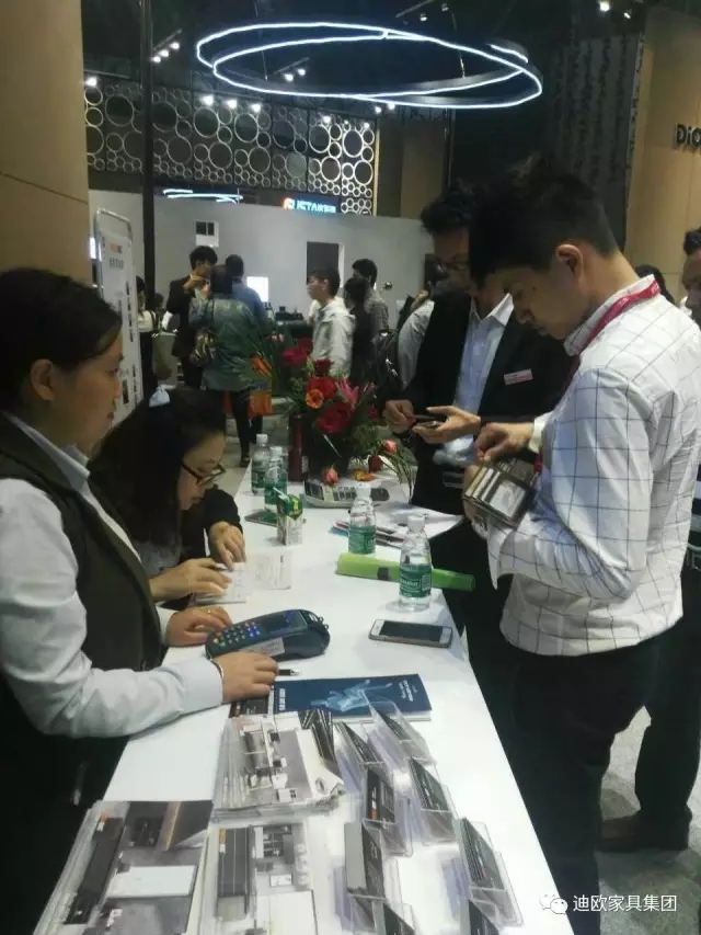 草莓视频污片家具国际范的展馆形象