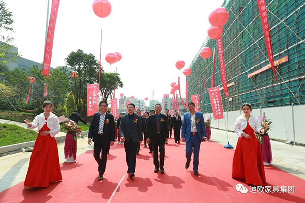 草莓视频污片家具 草莓视频污片家具