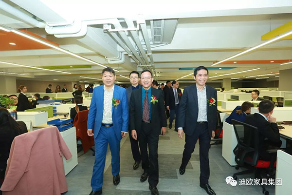 草莓视频污片家具 草莓视频污片家具