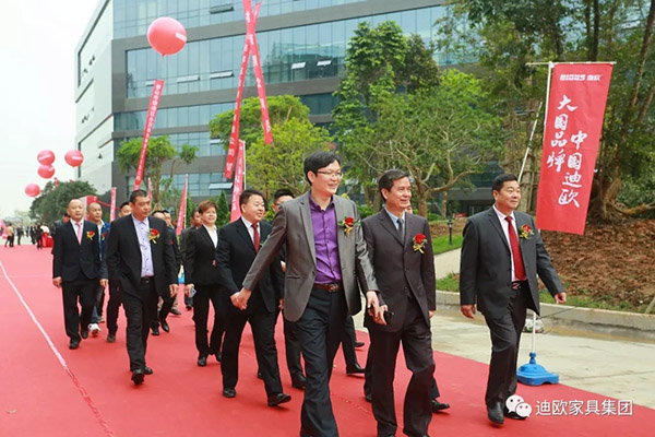 草莓视频污片家具 草莓视频污片家具