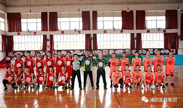 【草莓视频污片品牌杨区代表队VS集团中心代表队】 【草莓视频污片品牌杨区代表队VS集团中心代表队】