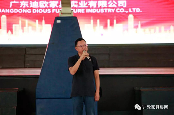 【黄寿金董事长发表讲话】 【黄寿金董事长发表讲话】