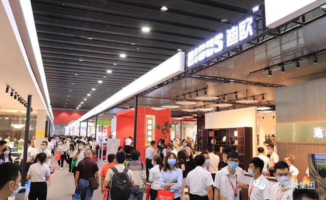 草莓视频污片家具