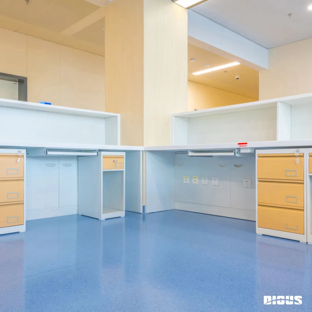 草莓视频污片家具案例上海市第六人民医院安徽医院家具项目